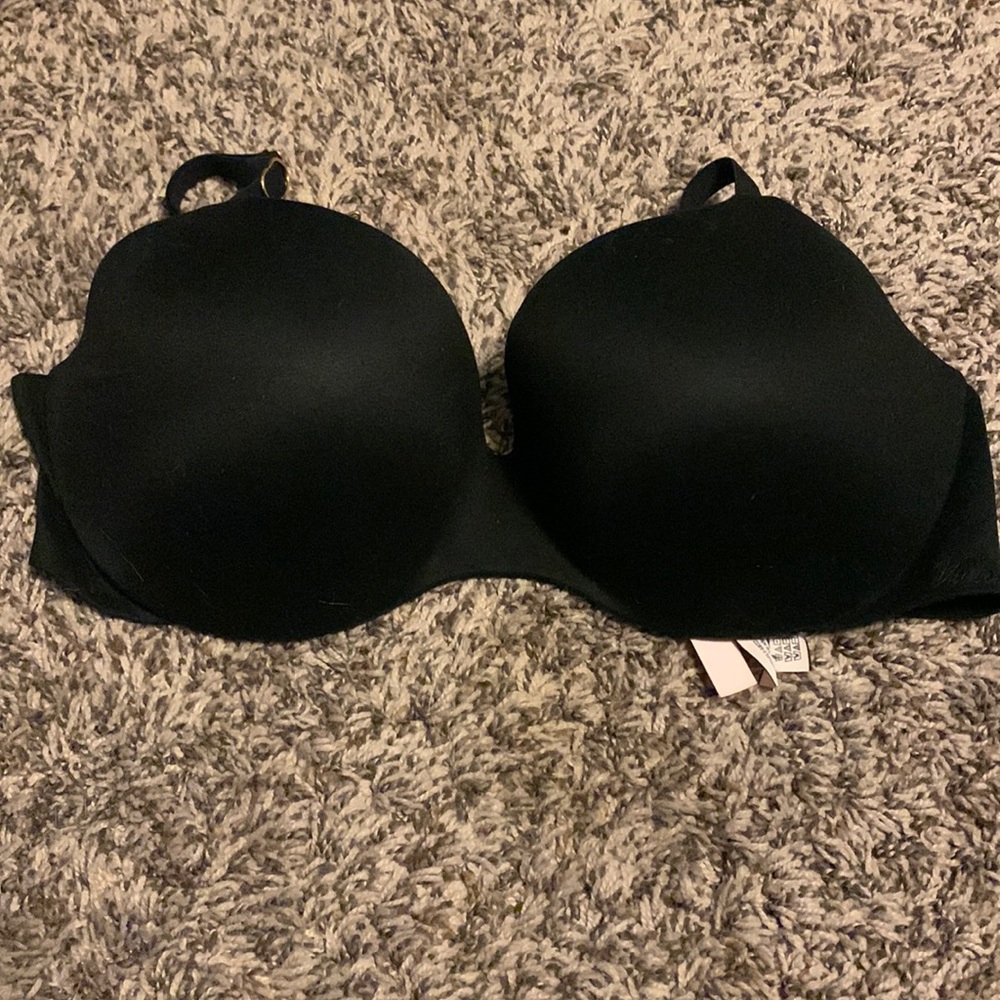 VS Black Bra
